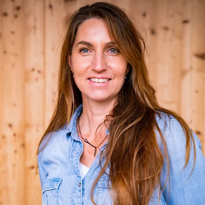 Sandra Schneider